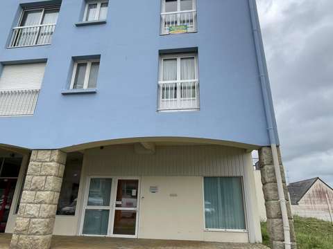 Bureaux et commerces 2 pièces