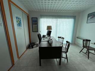 Bureaux et commerces 2 pièces