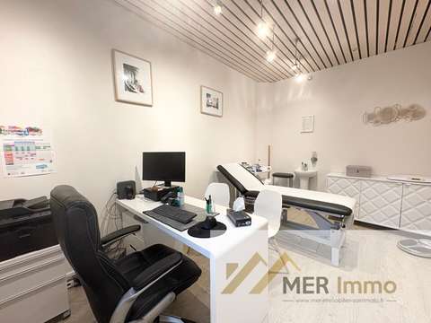 Bureaux et commerces 3 pièces Bureaux et commerces 3 pièces