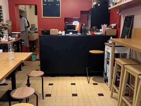 Bureaux et commerces 2 pièces