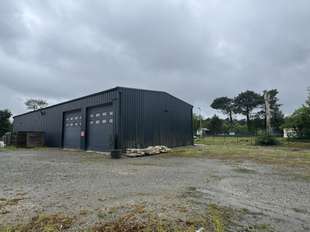 Photo Bureaux et commerces Péaule