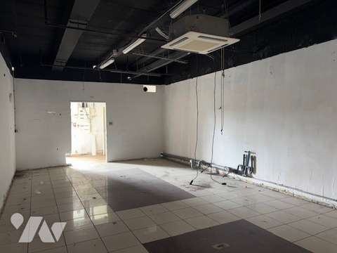 Bureaux et commerces