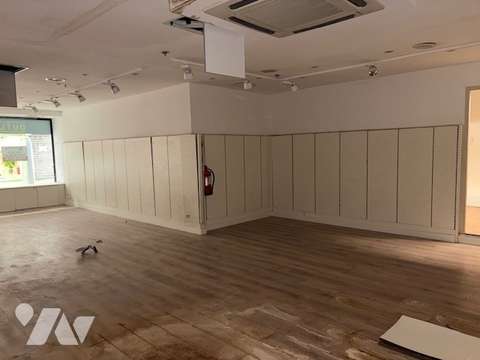 Bureaux et commerces