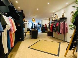 Bureaux et commerces 1 pièce