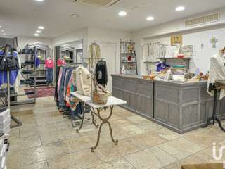 Bureaux et commerces