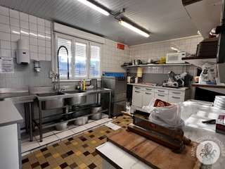 Bureaux et commerces 10 pièces