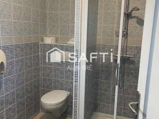 Bureaux et commerces 14 pièces