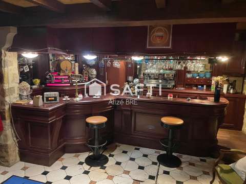 Bureaux et commerces 14 pièces