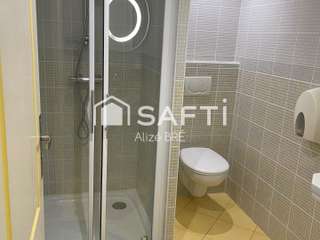 Bureaux et commerces 14 pièces