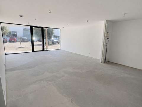 Bureaux et commerces 1 pièce