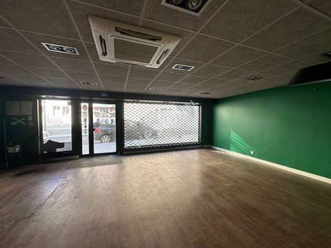 Bureaux et commerces 3 pièces