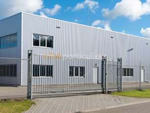 Vente Bureaux et commerces 677 m&sup2;Ploudaniel