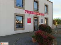 Bureaux et commerces 3 pièces Bureaux et commerces 3 pièces