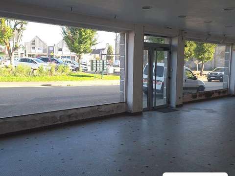 Bureaux et commerces 5 pièces Plouigneau 29