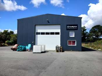 Vente Bureaux et commerces 273 m&sup2;Plouigneau