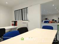 Bureaux et commerces 9 pièces