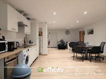 Vente Bureaux et commerces 1366 m&sup2;Ploumagoar