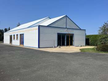 Vente Bureaux et commerces 250 m&sup2;Ploumilliau