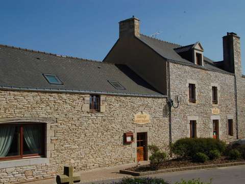 Bureaux et commerces 13 pièces