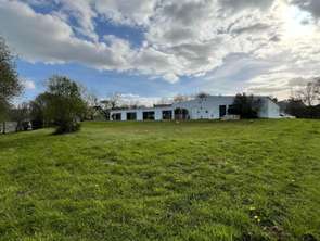 Vente Bureaux et commercesPluneret