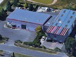 Vente Bureaux et commerces 1845 m&sup2;Pocé-sur-Cisse