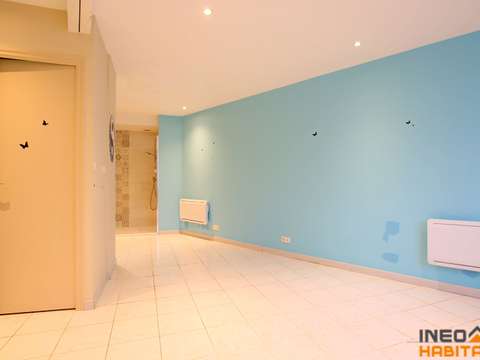 Bureaux et commerces 1 pièce