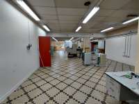 Bureaux et commerces 2 pièces