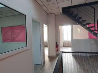 Bureaux et commerces 3 pièces