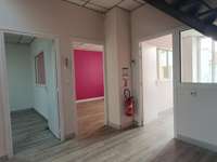 Bureaux et commerces 3 pièces