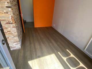 Bureaux et commerces 8 pièces