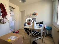 Bureaux et commerces 4 pièces