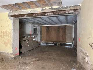 Bureaux et commerces 4 pièces