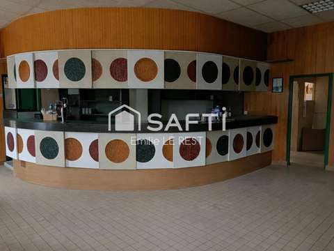 Bureaux et commerces 12 pièces