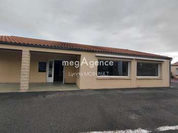 Bureaux et commerces 6 pièces