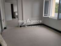 Bureaux et commerces 6 pièces