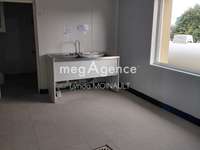 Bureaux et commerces 6 pièces