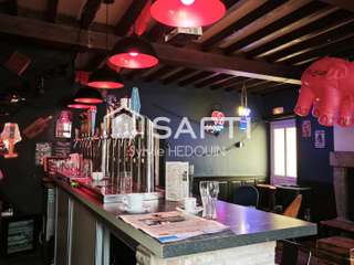 Bureaux et commerces 4 pièces