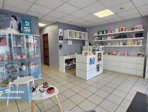 Vente Bureaux et commerces 70 m&sup2;Puiseaux