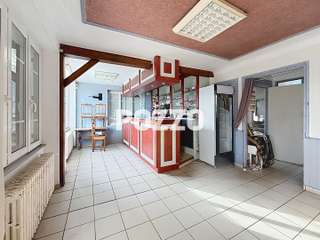 Bureaux et commerces 12 pièces