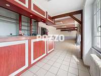 Bureaux et commerces 12 pièces