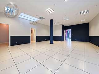 Bureaux et commerces 4 pièces