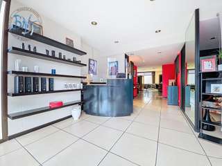 Bureaux et commerces 4 pièces