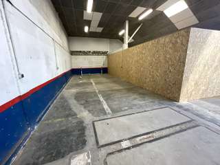 Bureaux et commerces 6 pièces