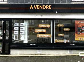 Bureaux et commerces 2 pièces