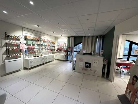 Bureaux et commerces Quimper 29