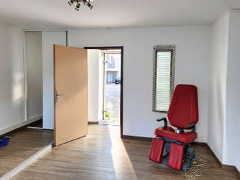 Bureaux et commerces 2 pièces