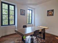 Bureaux et commerces 4 pièces