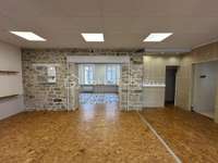 Bureaux et commerces 4 pièces