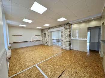 Bureaux et commerces 4 pièces