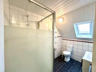 Bureaux et commerces 13 pièces